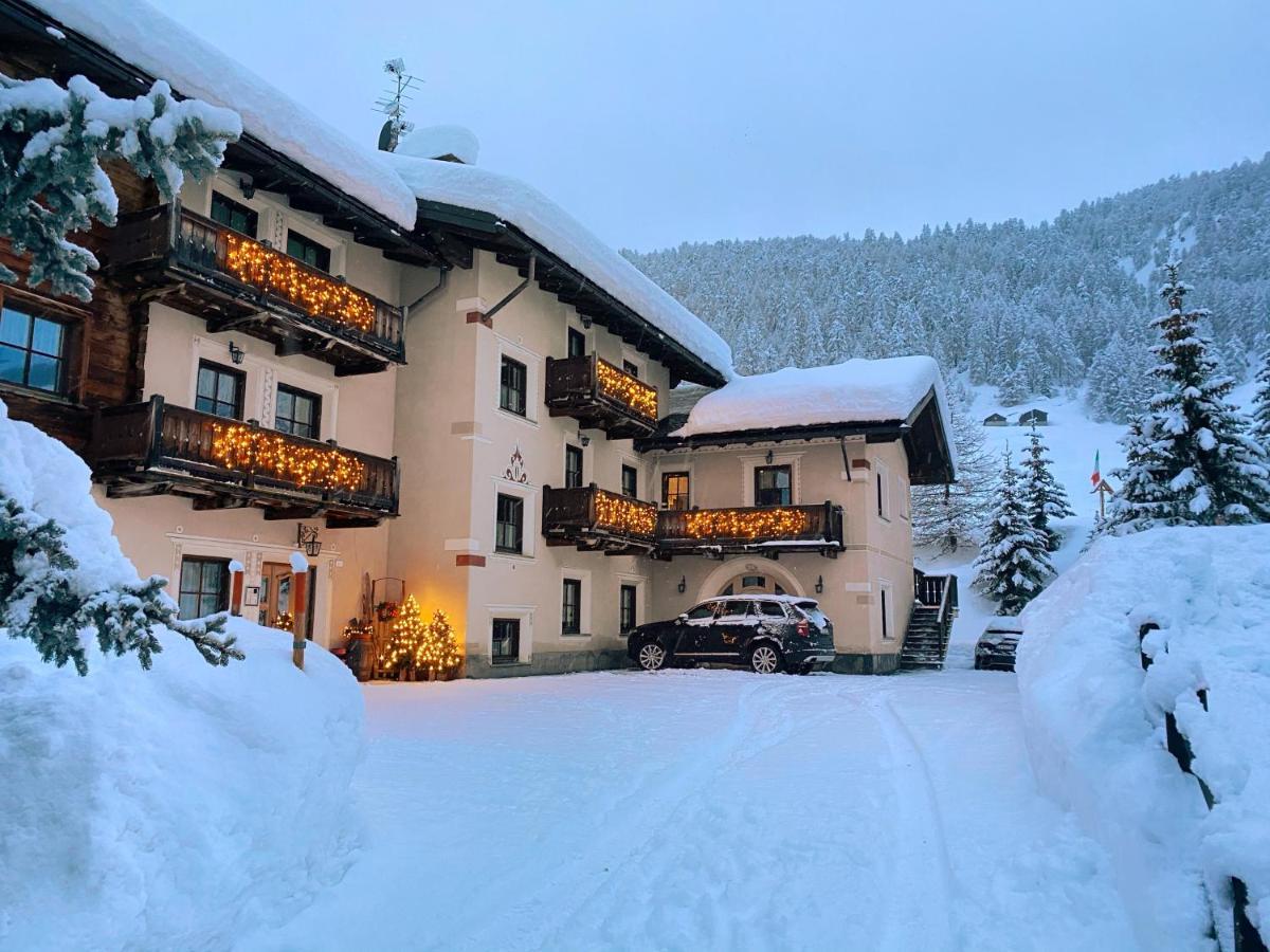 Aparthotel Bait Ables à Livigno Extérieur photo